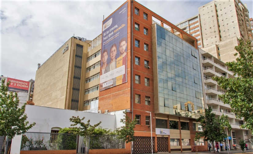 Proceso de Búsqueda de Decano para Facultad de Ingeniería y Empresa UCSH