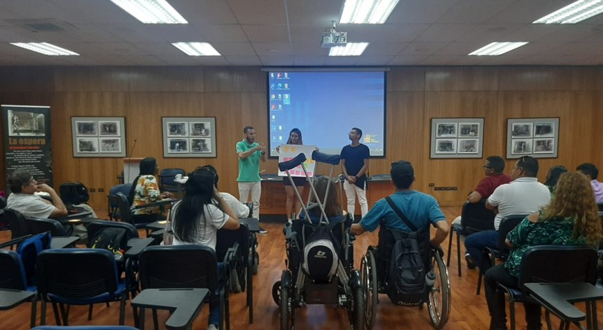 situación de discapacidad Escuela de Kinesiología UCSH organiza encuentro con estudiantes