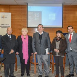 Simulacro de defensa de tesis: doctorando y jurado