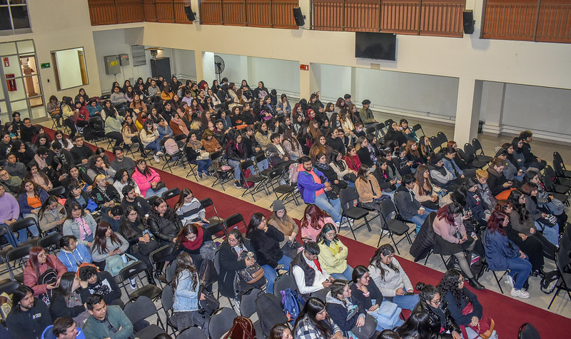 UCSH es sede de la aplicación de Evaluación Nacional Diagnóstica 2023 Estudiantes reunidos en salón Don Bosco